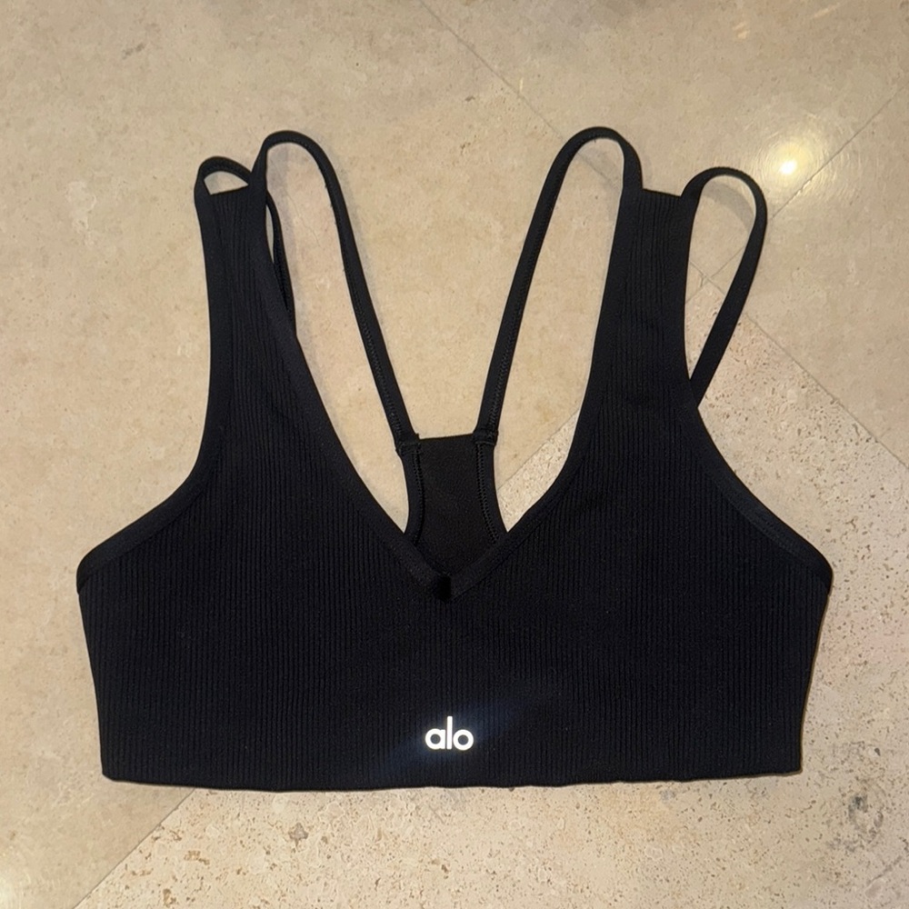 ALO Yoga Black Airlift Sports Bra